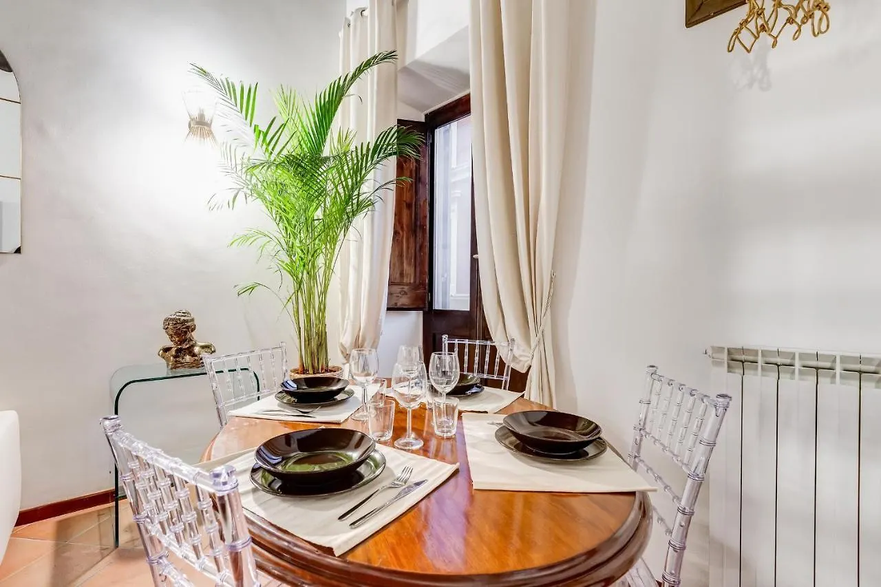 Apartment Giulio Cesare Deluxe - Spanish Step Romedreamhome